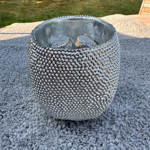 Skull Silver Textured Metallic Makeup Brush Pencil Holder Halloween Spooky Eyes - Picture 5 of 16